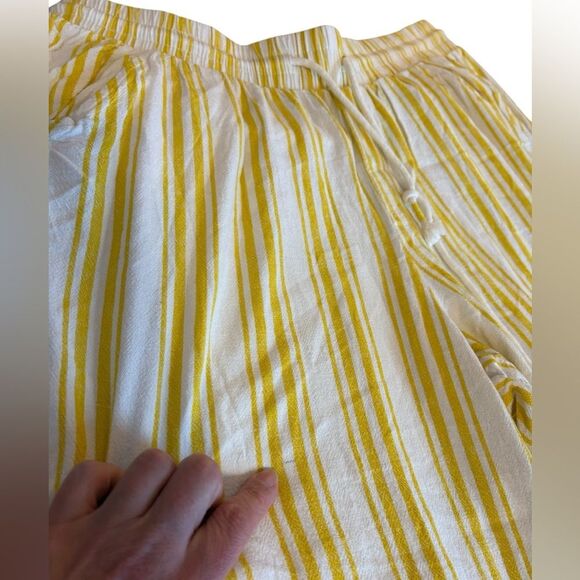 Torrid Linen Pants Pull On Wide Leg Stretch High Rise Women Size 2X Yellow White - Picture 13 of 13